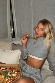 Фотография номер 3 - Алина, 23 года