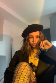 Фотография номер 6 - Алиса, 20 лет