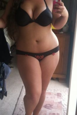 Фотография номер 3 - куколка, 23 года