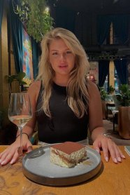 Фотография номер 4 - Карина, 18 лет