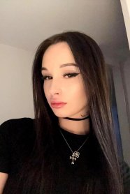 Фотография номер 4 - Карина, 20 лет