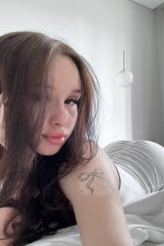 Фотография номер 6 - Карина, 20 лет